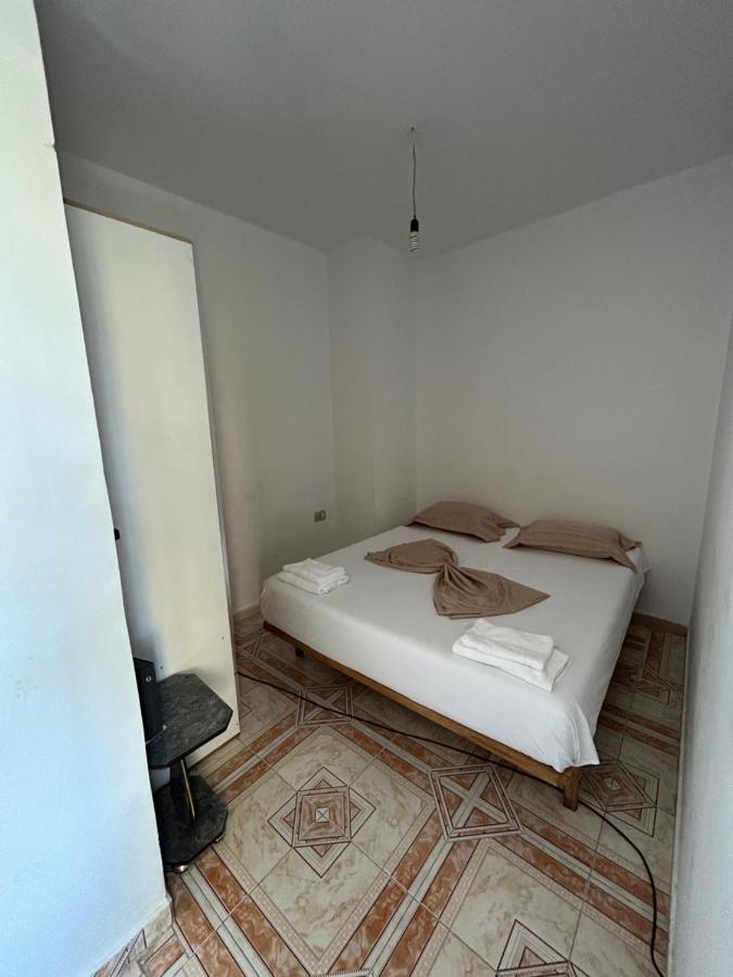 A&X Cozy And Tranquil Apartment - 24H Self Check-In Tirana Bagian luar foto